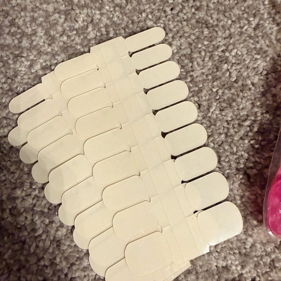 Nail Care Bundle, Polish edge guards, cuticle remover, acrylic nail tip cutter - Picture 3 of 8